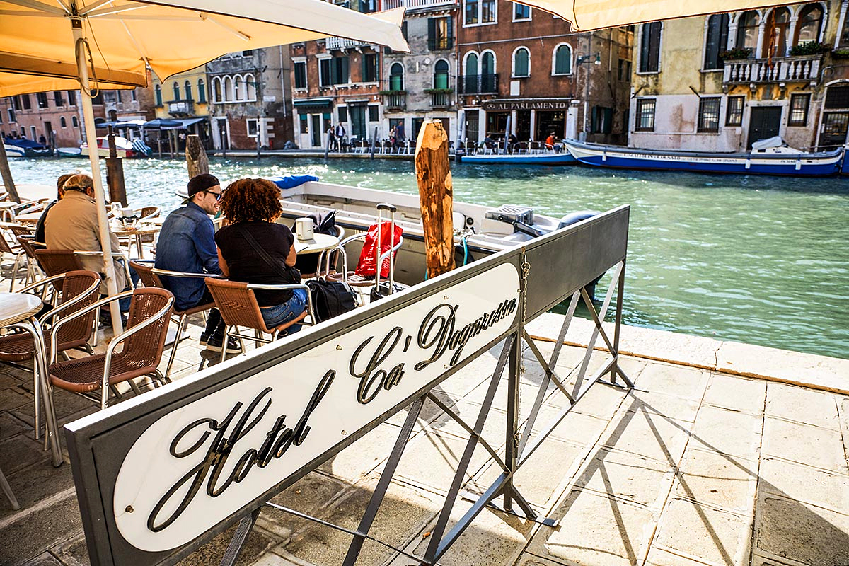 Ca’ Dogaressa, charming budget hotel in Venice