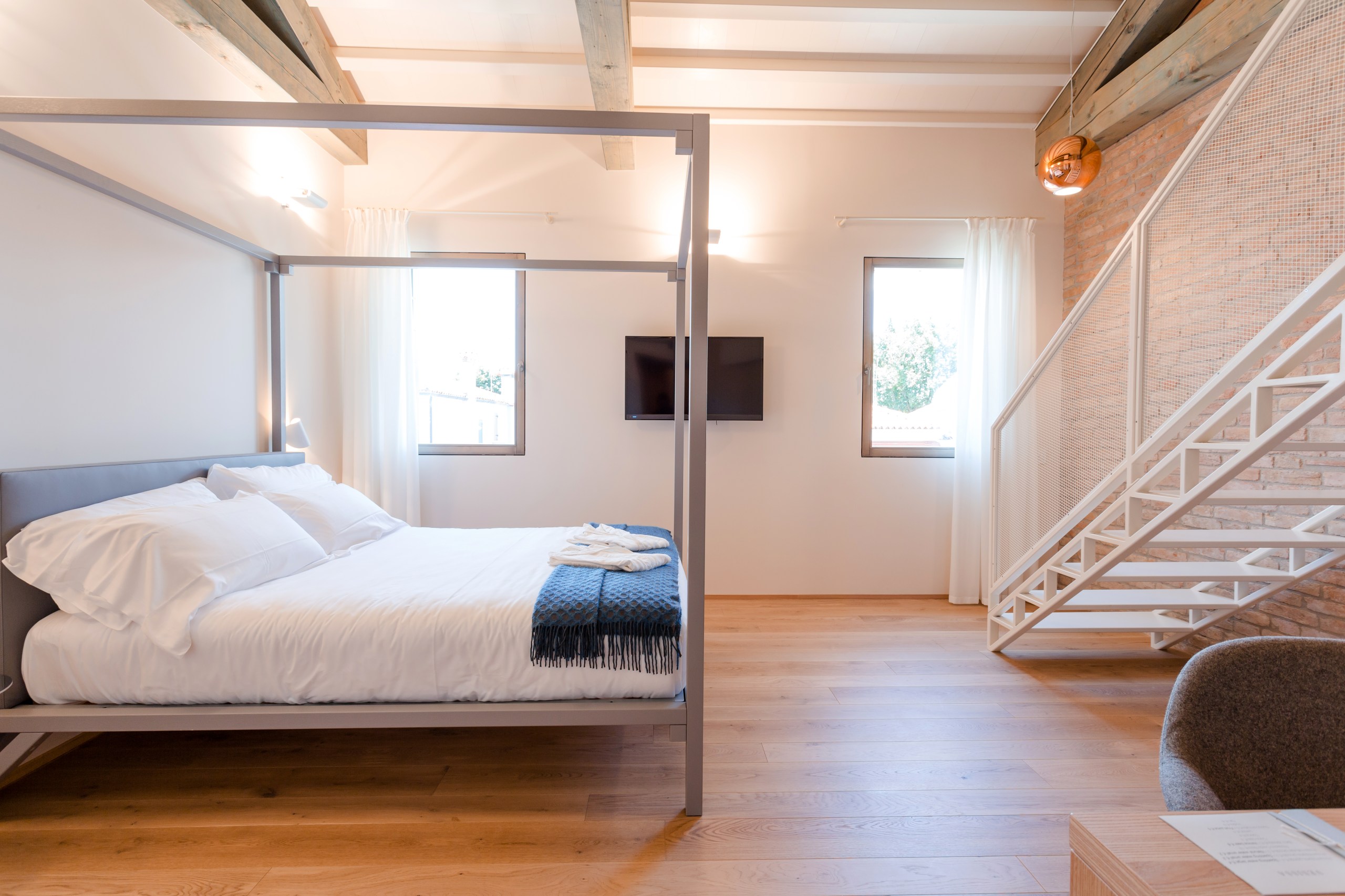 Casa Burano, unique budget hotel in Venice