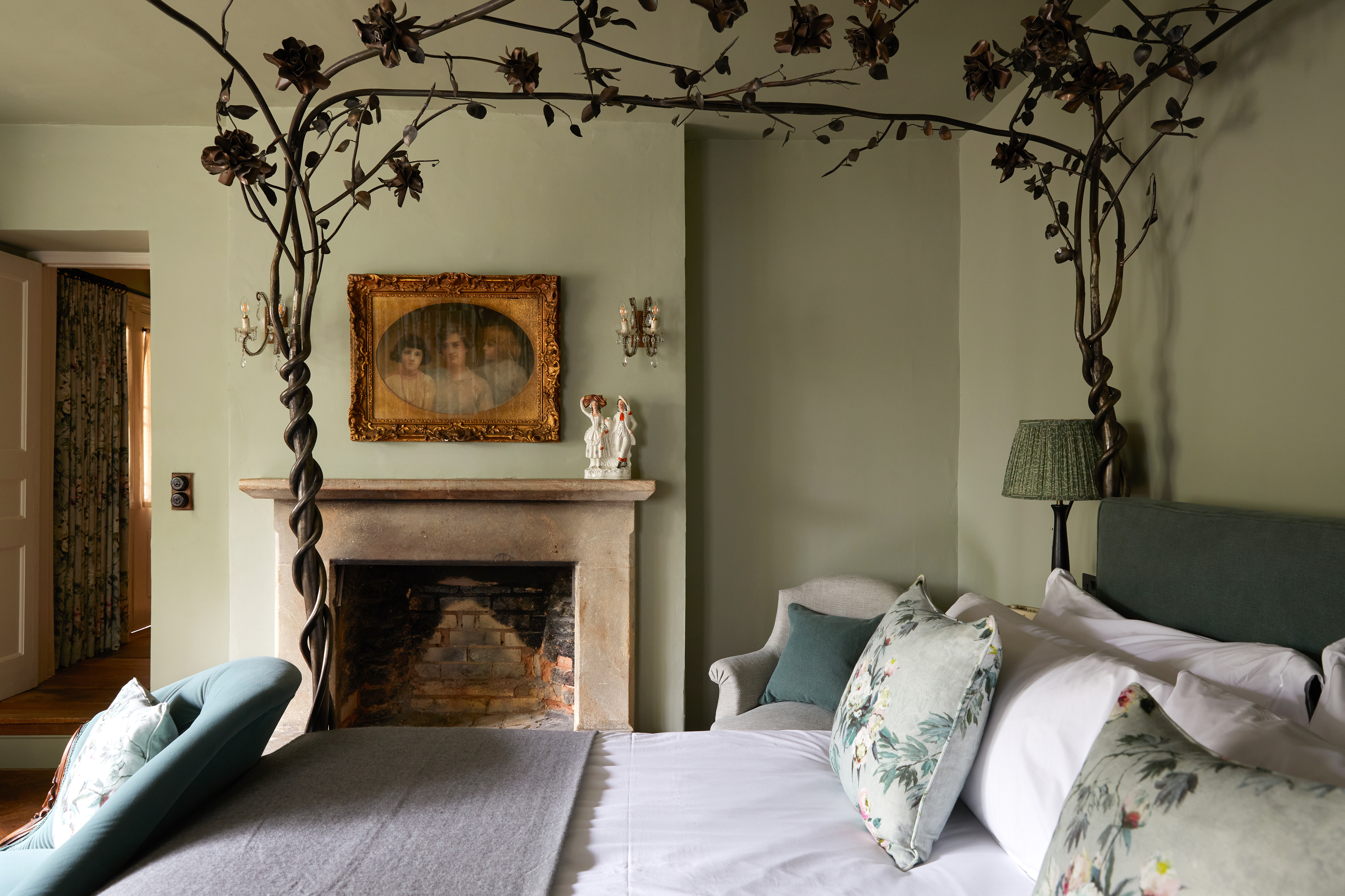 A bedroom at the Pig in the Cotswolds hotel