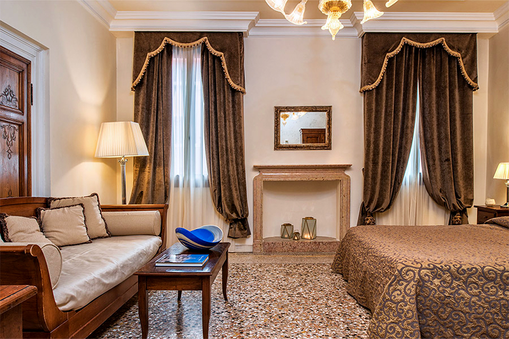 Hotel Dell’Opera, centrally located budget hotel in Venice